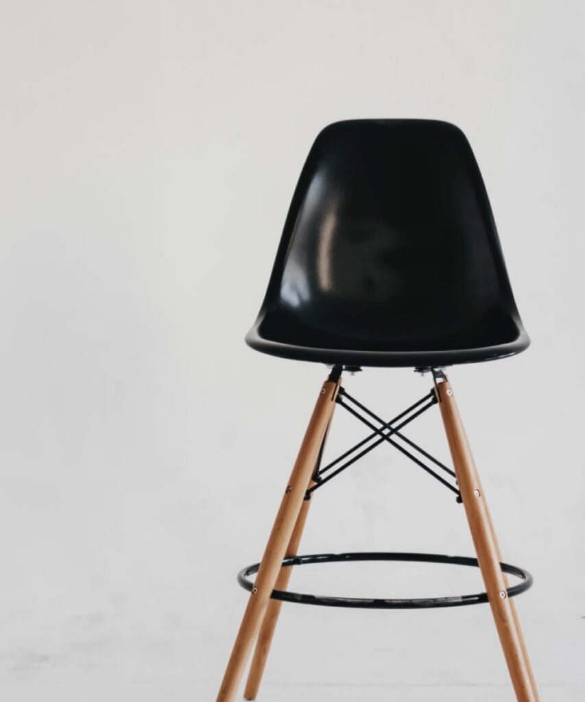 Eucharis Chairs